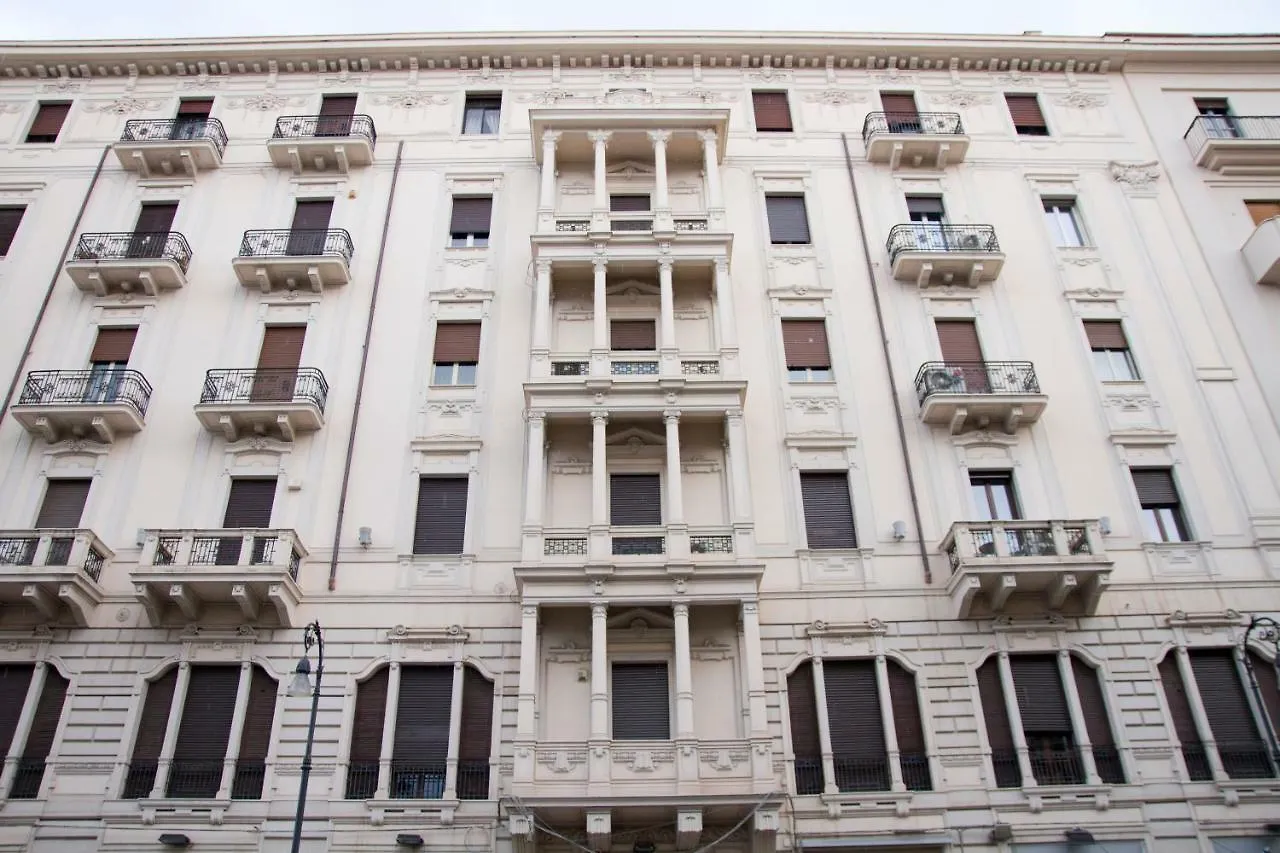 315 Via Roma Rooms Centro Palermo Frühstückspension